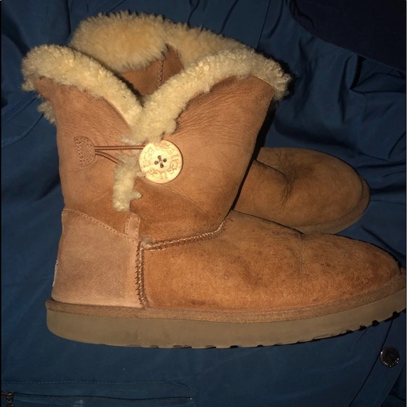 Ugg boots - Picture 3 of 8